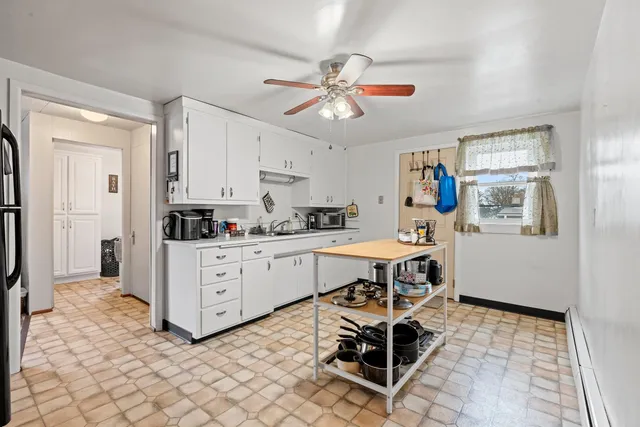 $254,900 | 163 Summit Street, Pulaski, WI 54162