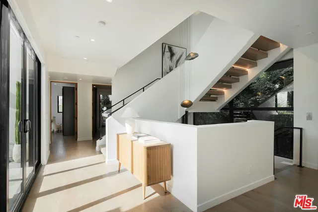 $5,295,000 | 10326 Keswick Avenue, Los Angeles, CA 90064