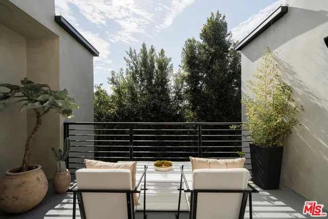 $5,295,000 | 10326 Keswick Avenue, Los Angeles, CA 90064