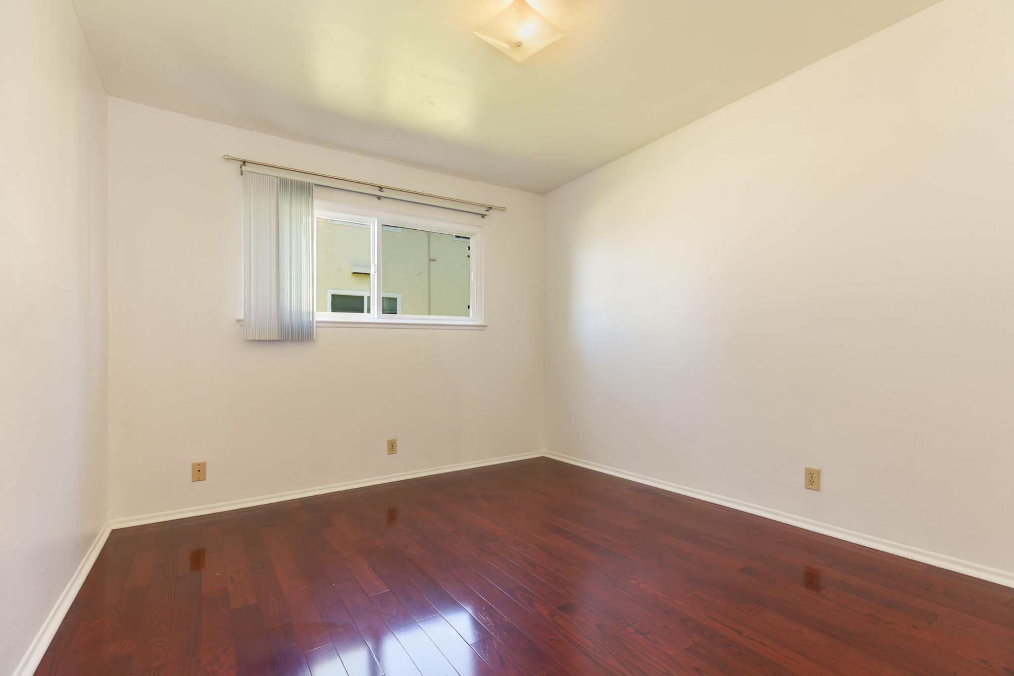 7540 Cathedral Oaks Road, Unit 2 Goleta, CA 93117 - Photo 11 of 14 Guest Bedroom