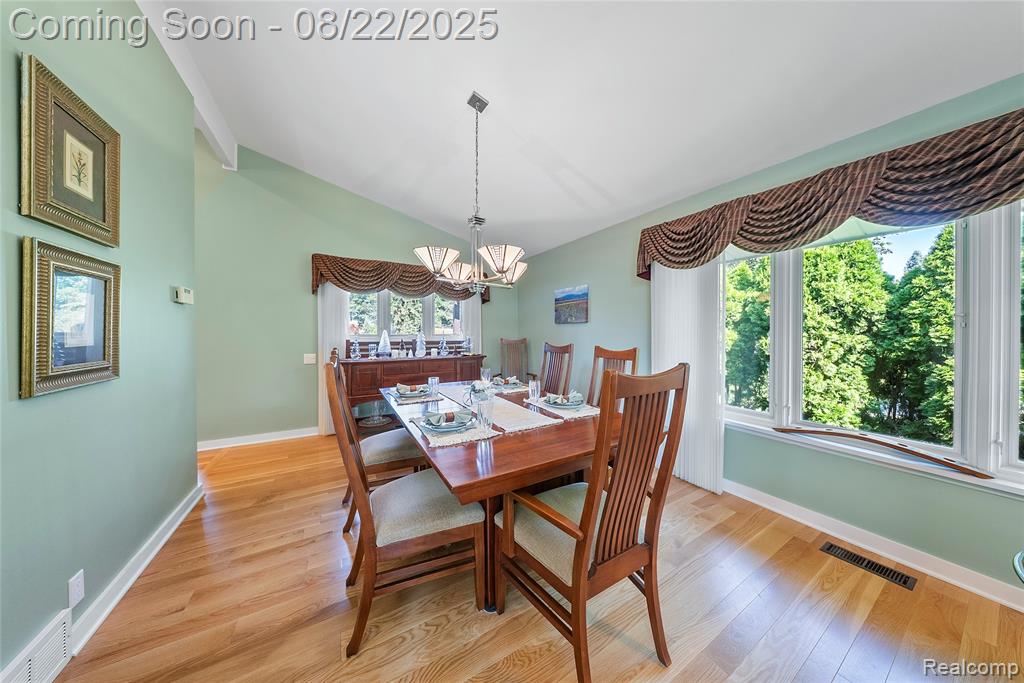 29130 East River Road Grosse Ile, MI 48138 - Photo 22 of 58 Gallery Image 22