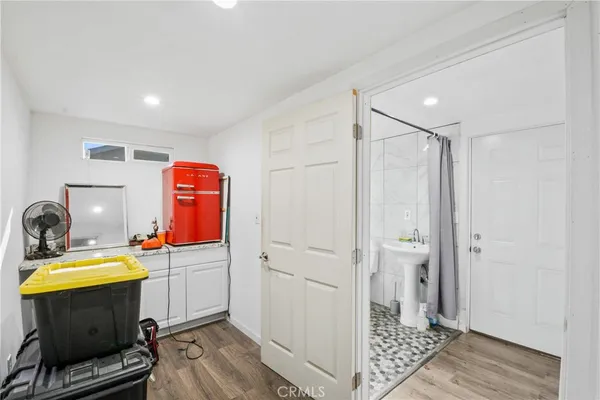 $749,900 | 9424 Los Angeles Street, Bellflower, CA 90706