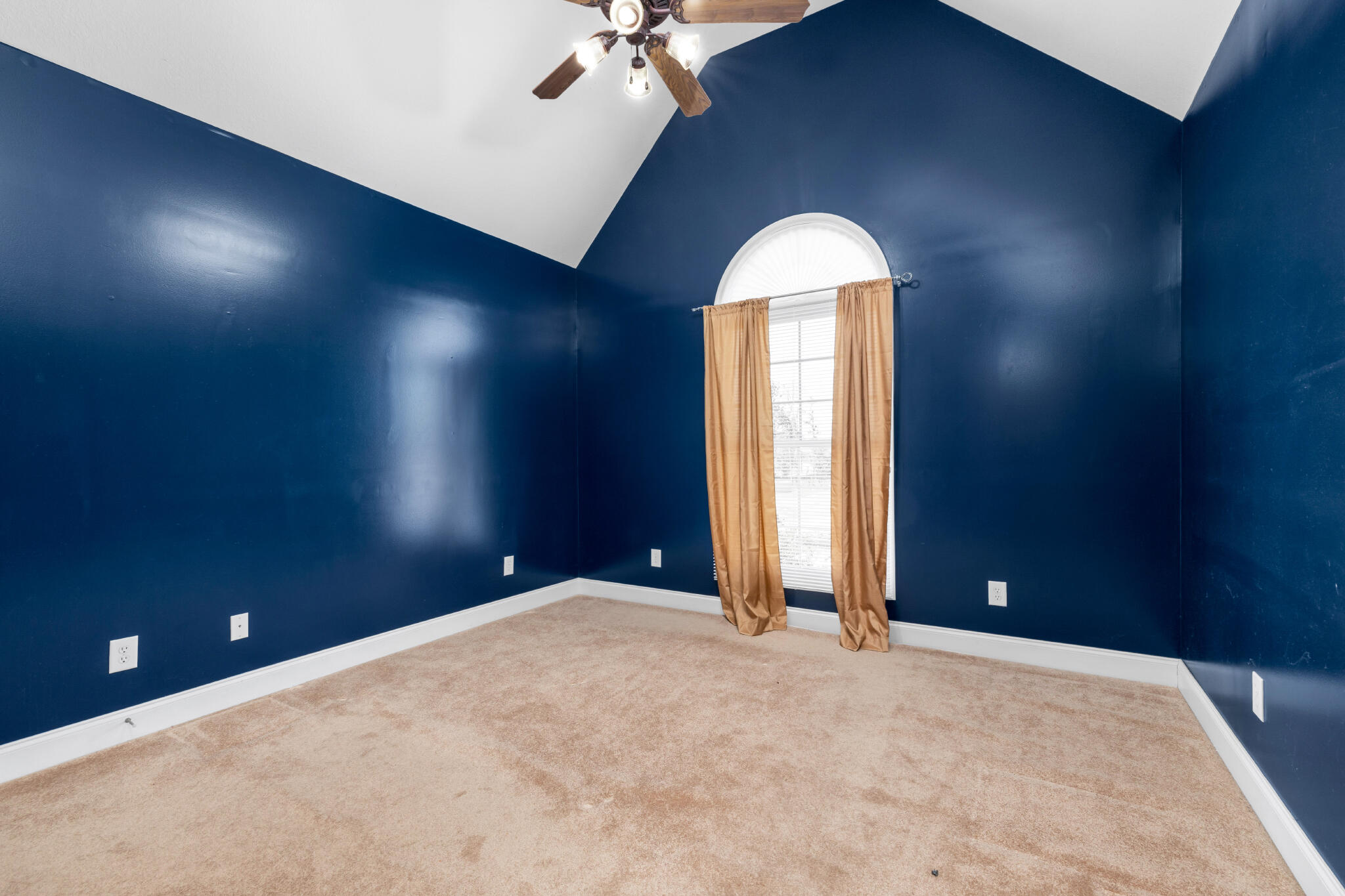 2240 Launcelot Road Chattanooga, TN 37421 - Photo 21 of 31 4T1A8787