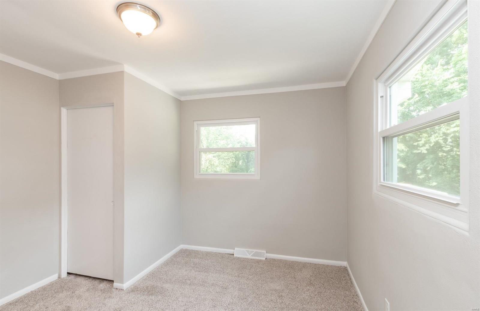 1029 Villa Ridge Way Collinsville, IL 62234 - Photo 12 of 22 Gallery Image 12