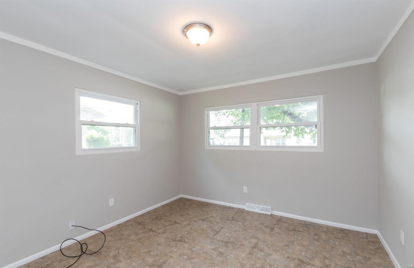 1029 Villa Ridge Way Collinsville, IL 62234 - Photo 13 of 22 Gallery Image 13