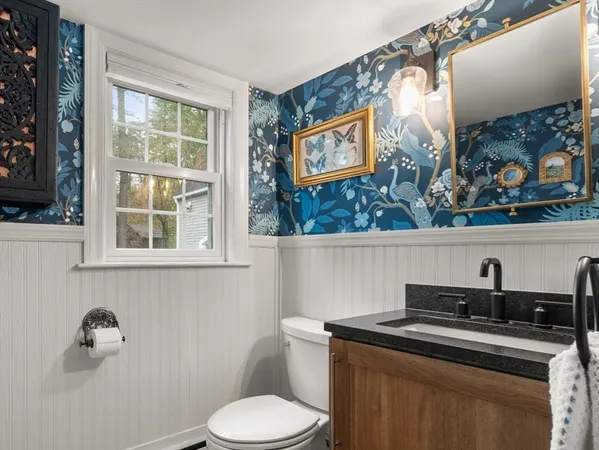 $997,000 | 40 Mohawk Drive, Acton, MA 01720
