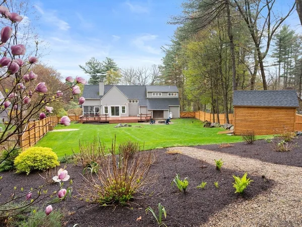 $997,000 | 40 Mohawk Drive, Acton, MA 01720