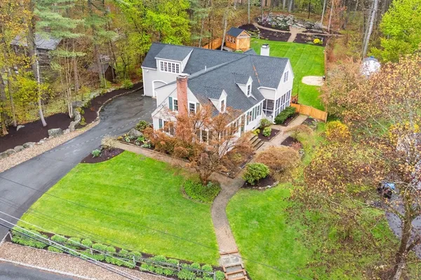 $997,000 | 40 Mohawk Drive, Acton, MA 01720