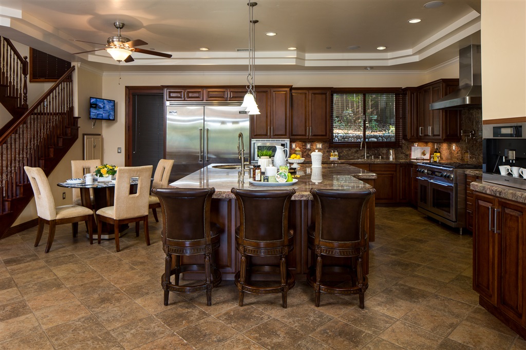 1291 Summit Place Escondido, CA 92025 - Photo 4 of 25