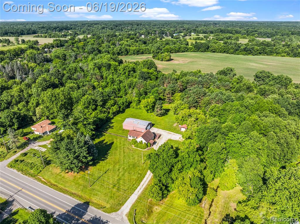 6109 North State Road Davison, MI 48423 - Photo 3 of 39