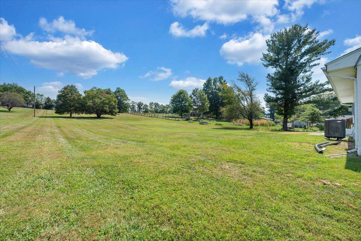 2282 Trinity Road Troutville, VA 24175 - Photo 14 of 36 ALMOST TWO ACRES!!!