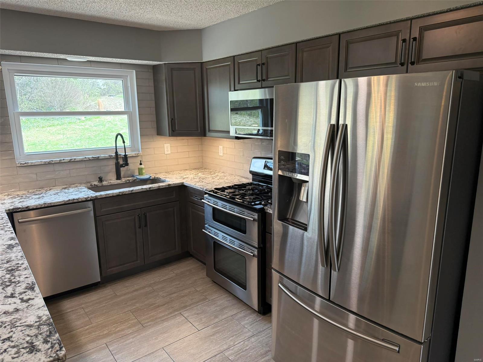 742 Blairbeth Drive Weldon Spring, MO 63304 - Photo 15 of 90