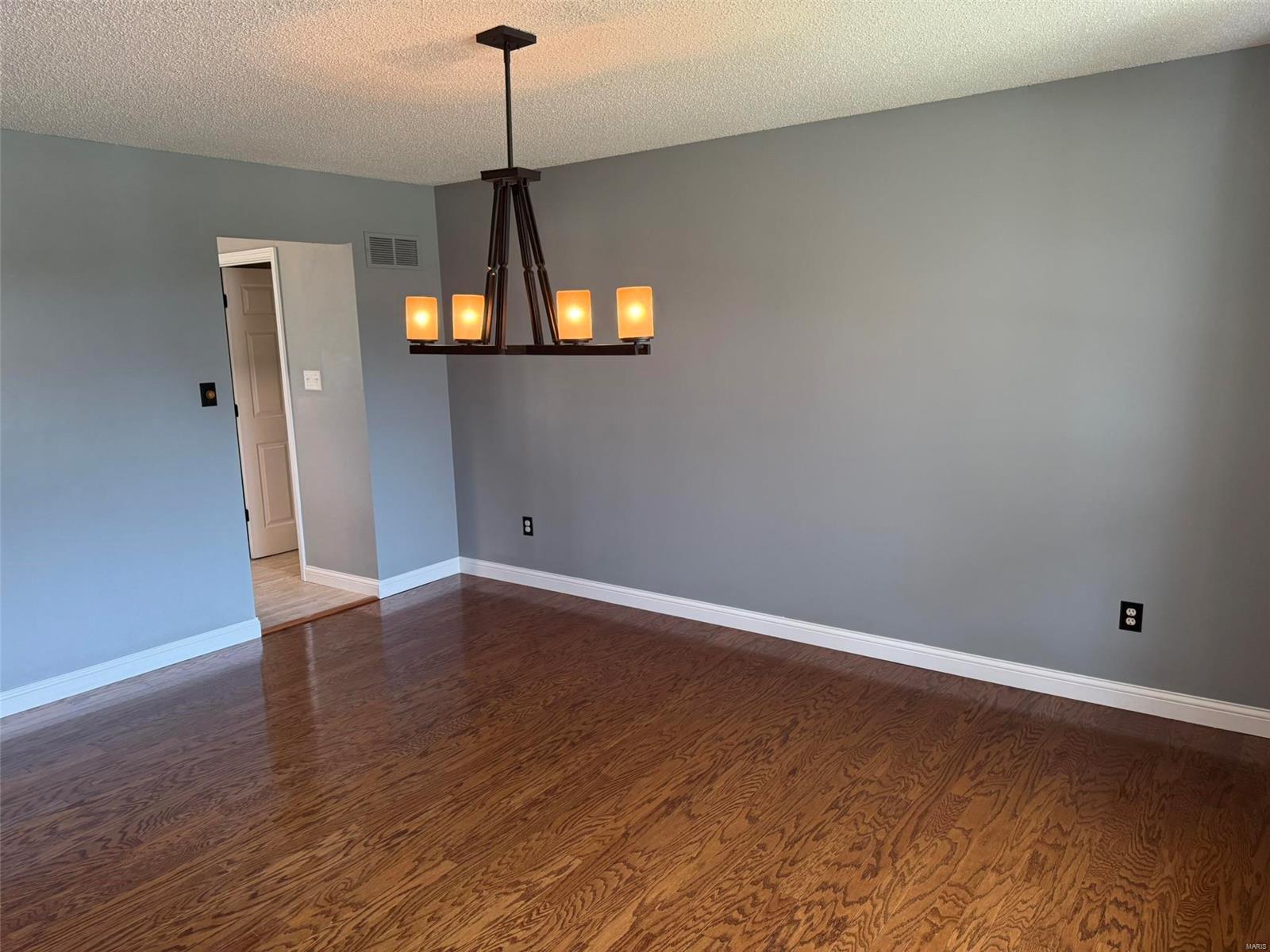 742 Blairbeth Drive Weldon Spring, MO 63304 - Photo 4 of 90