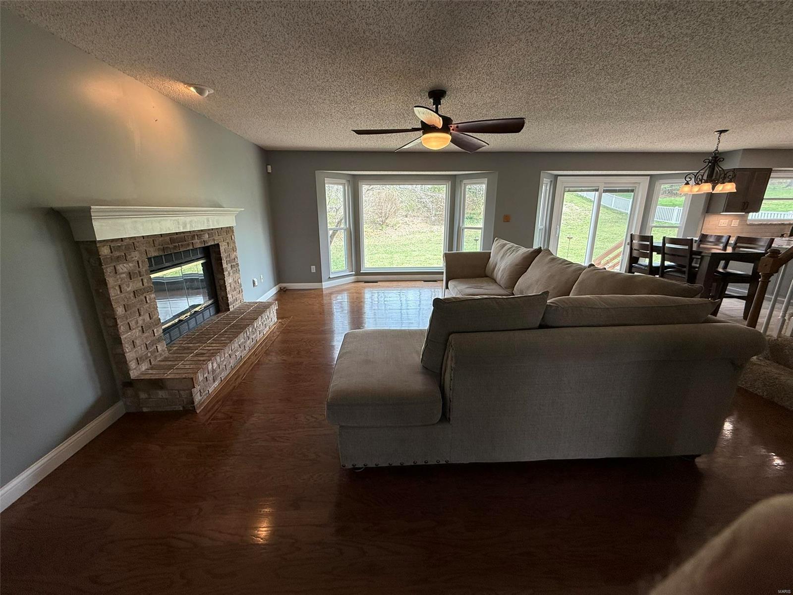 742 Blairbeth Drive Weldon Spring, MO 63304 - Photo 7 of 90