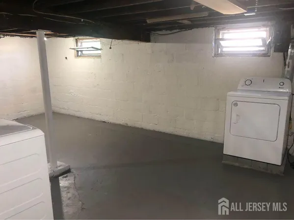 $2,100 | 148 Main Street, South Bound Brook, NJ 08880
