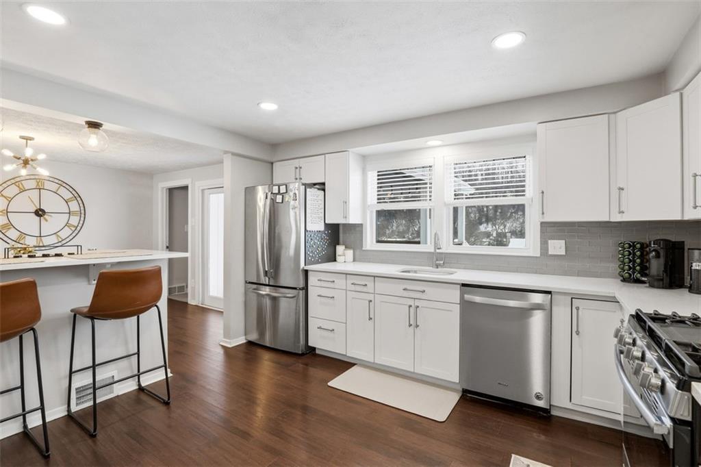 5600 5th Street Pittsburgh, PA 15236 - Photo 9 of 29 Another WOW! This kitchen!