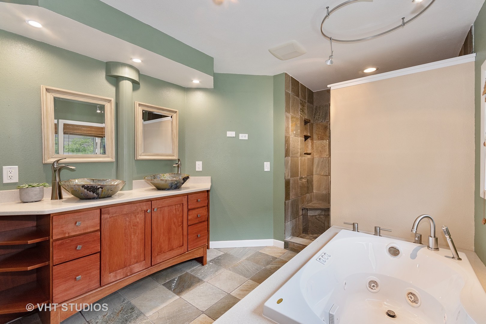41-w030 Whitney Road St. Charles, IL 60175 - Photo 6 of 31