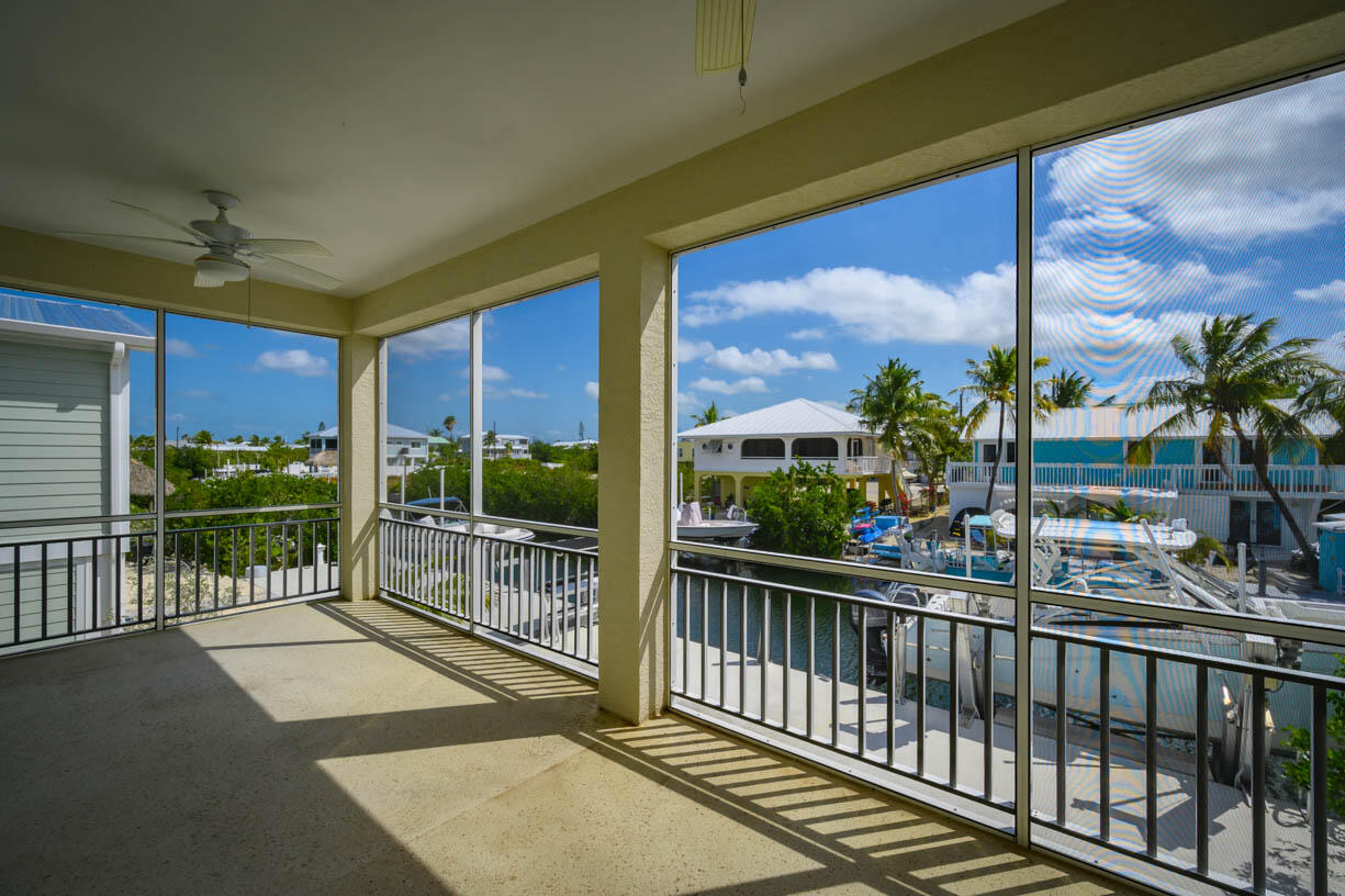 589 Pirates Road Summerland Key, FL 33042 - Photo 11 of 43 First Floor Screened in Balcony
