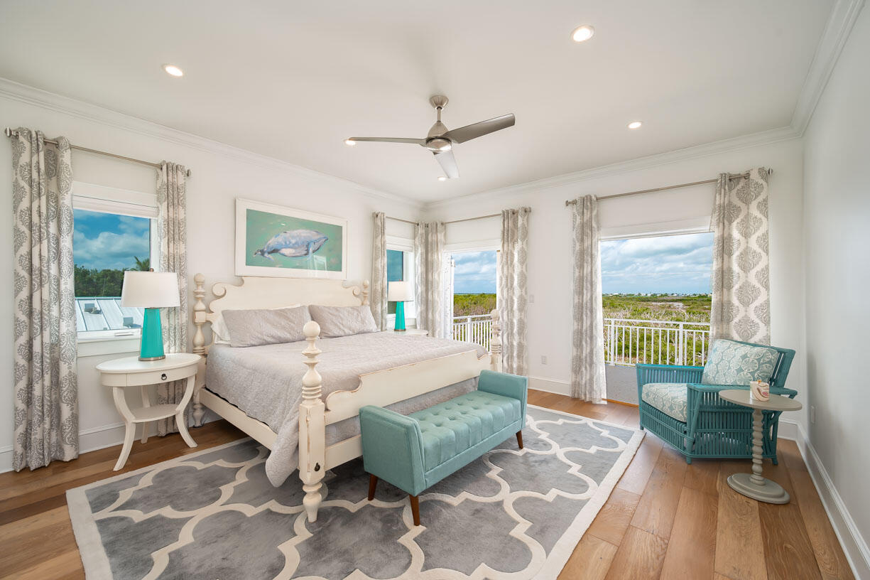 589 Pirates Road Summerland Key, FL 33042 - Photo 22 of 43 Master Bedroom