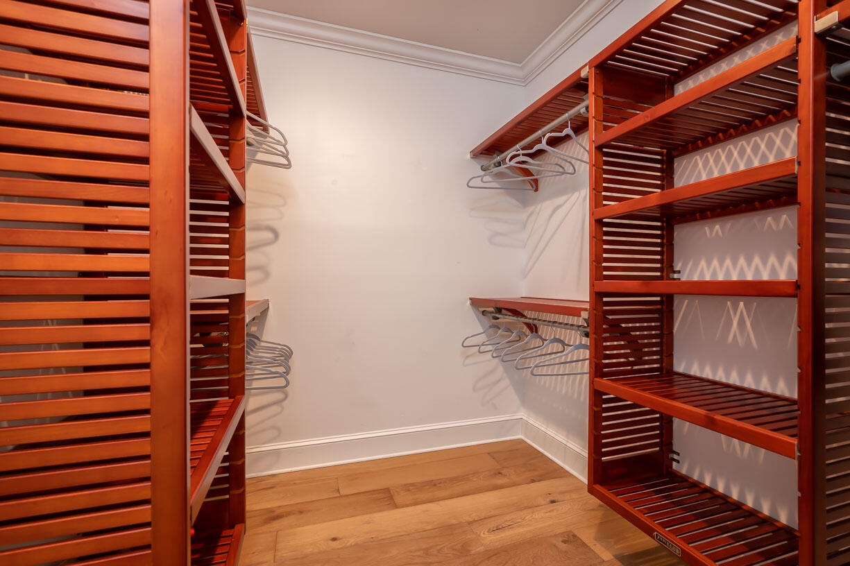 589 Pirates Road Summerland Key, FL 33042 - Photo 26 of 43 Master Walk-in Closet