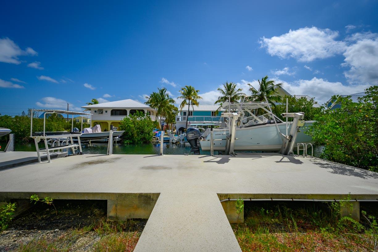 589 Pirates Road Summerland Key, FL 33042 - Photo 31 of 43 Dock