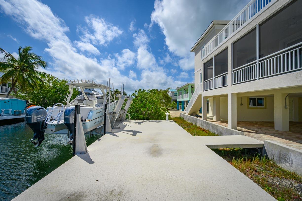 589 Pirates Road Summerland Key, FL 33042 - Photo 34 of 43 Dock