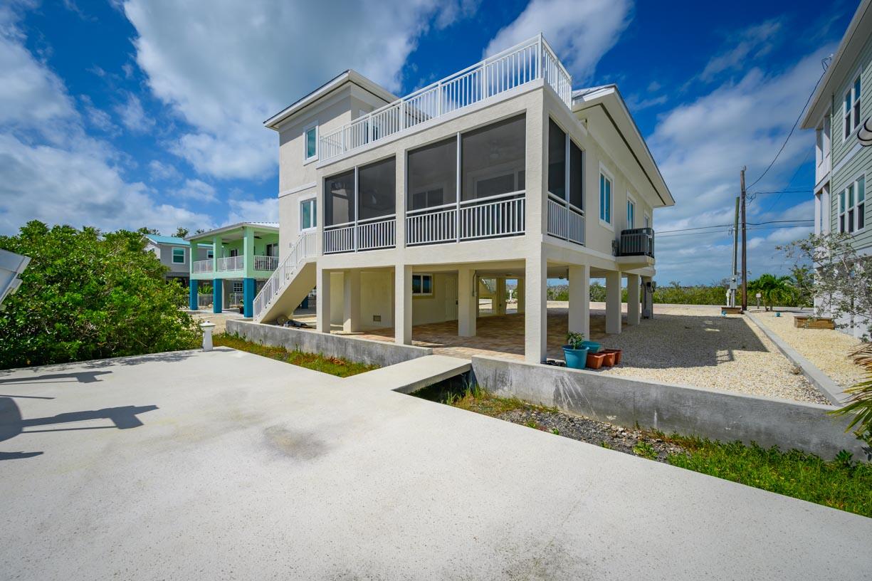 589 Pirates Road Summerland Key, FL 33042 - Photo 35 of 43 Dock