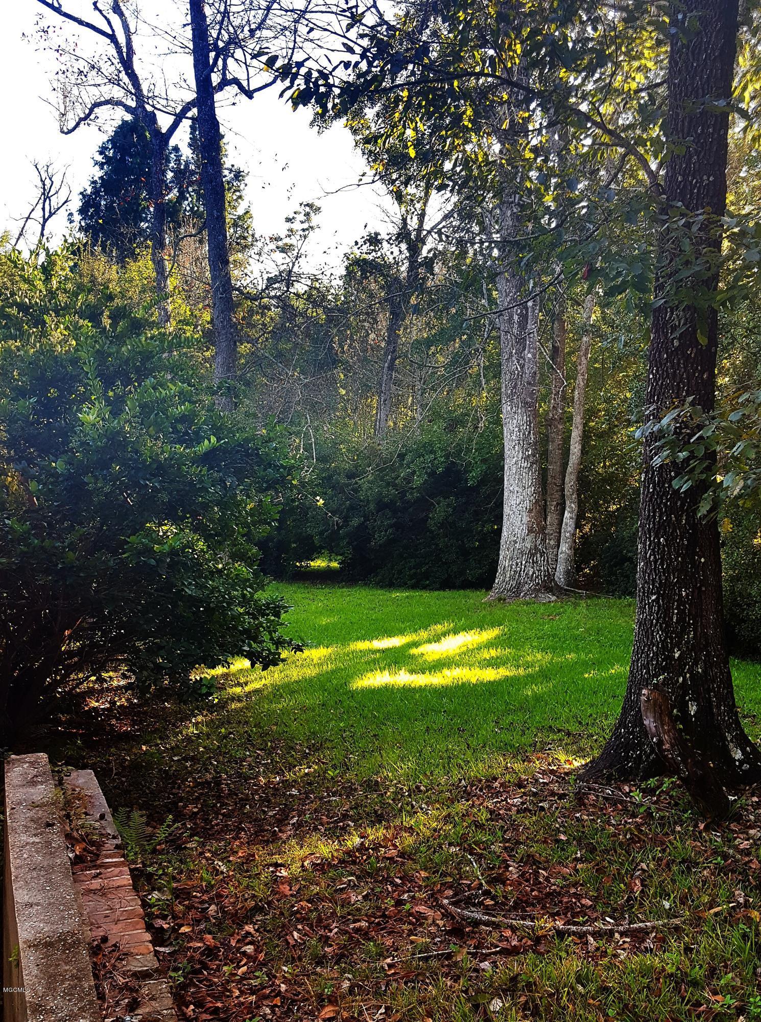6225 Ridge Road Ocean Springs, MS 39564 - Photo 24 of 35 hdr_00643_1