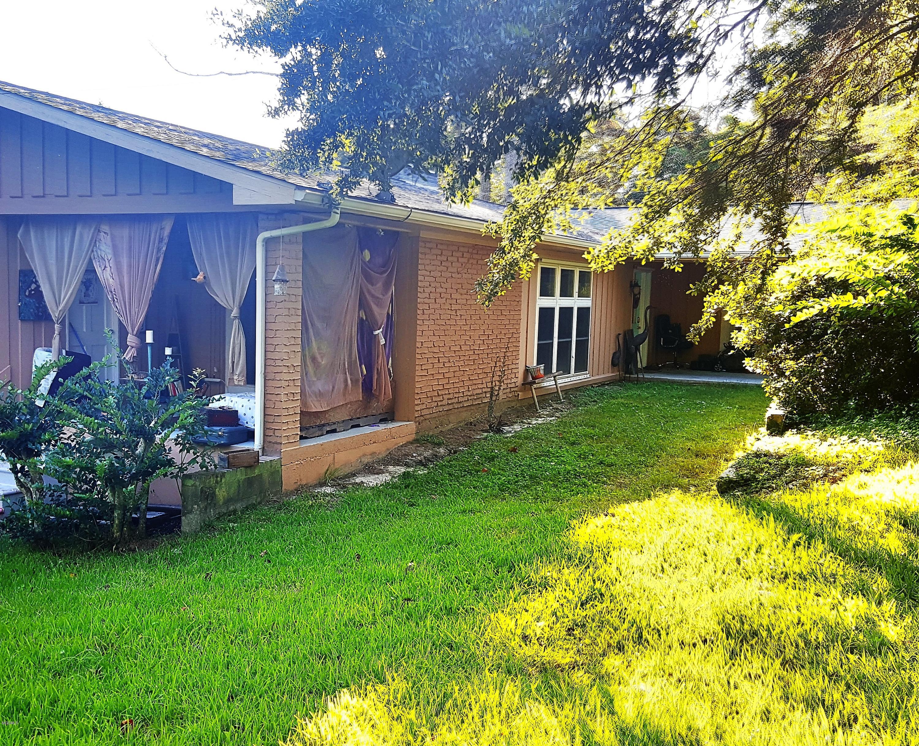 6225 Ridge Road Ocean Springs, MS 39564 - Photo 28 of 35 hdr_00647_1