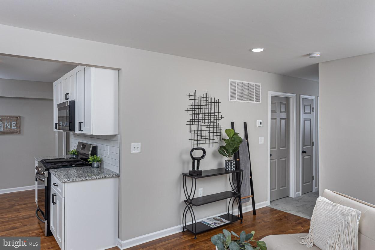 7 Lastgate Road Owings Mills, MD 21117 - Photo 11 of 36