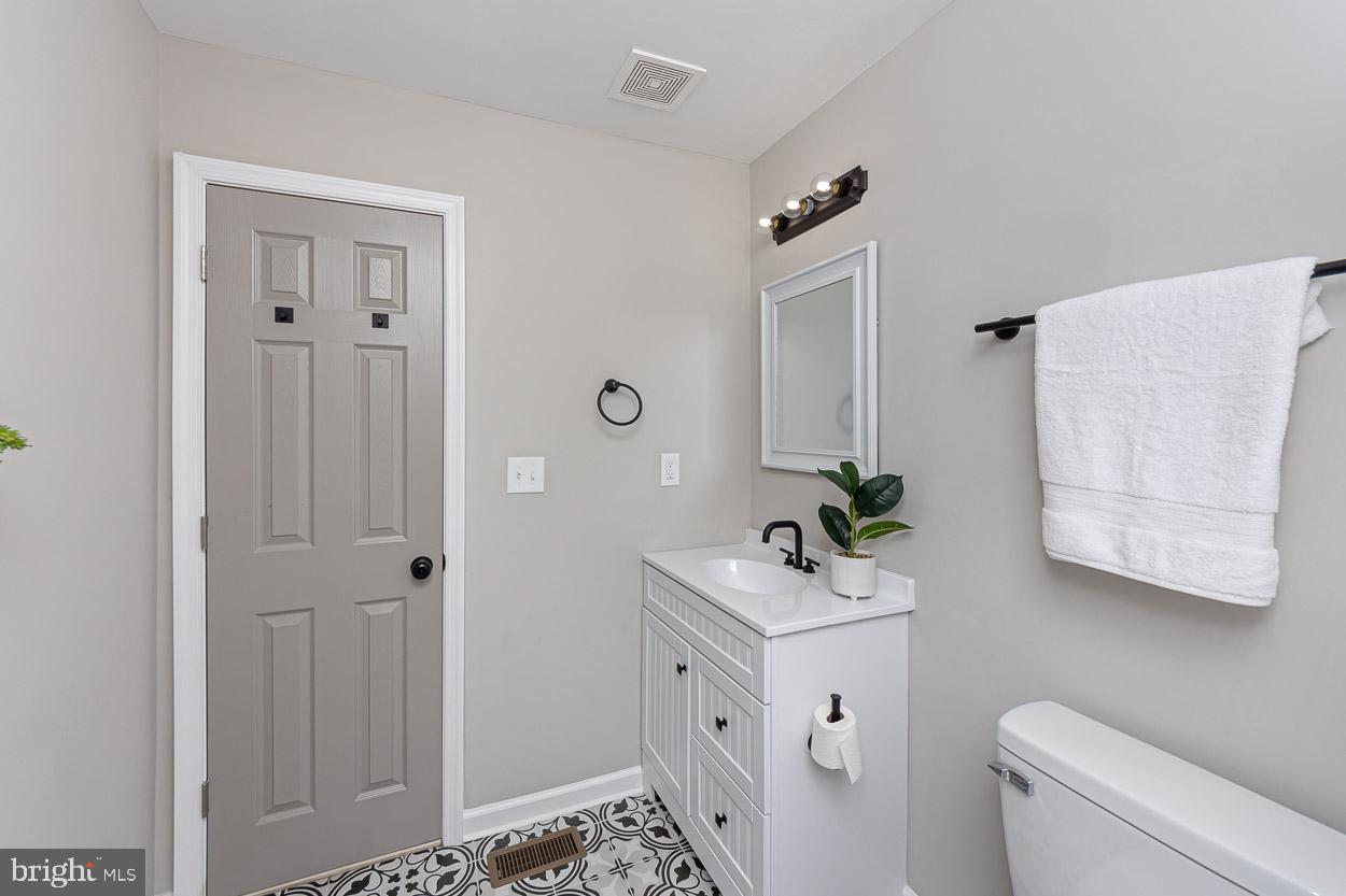 7 Lastgate Road Owings Mills, MD 21117 - Photo 25 of 36