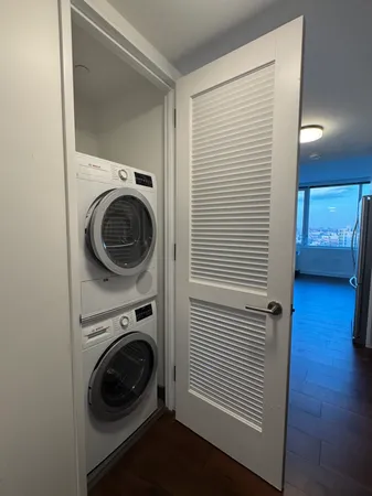 $3,449 | 21 India Street, Unit 1508 | Greenpoint