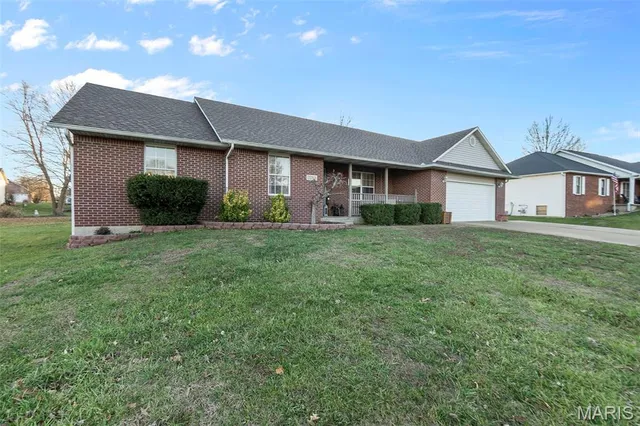 $324,900 | 2283 Alpine Drive, Jackson, MO 63755