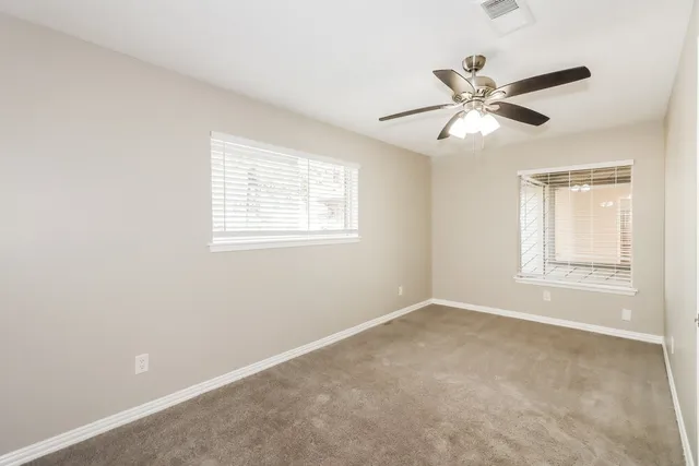 $1,805 | 707 Nautilus Street, Crosby, TX 77532