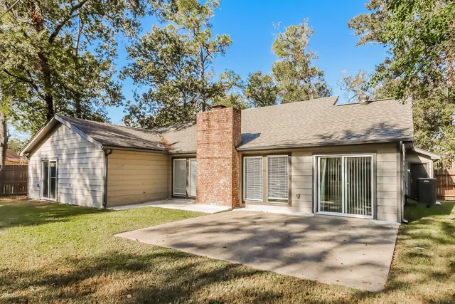 $1,805 | 707 Nautilus Street, Crosby, TX 77532