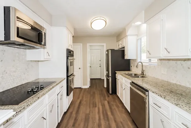 $1,805 | 707 Nautilus Street, Crosby, TX 77532