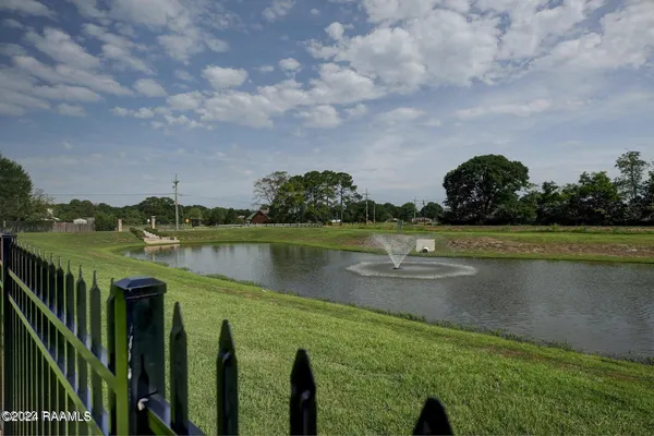 $1,850 | 107 Emerald Star Lane, Lafayette, LA 70506