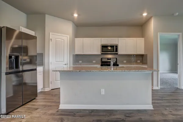 $1,850 | 107 Emerald Star Lane, Lafayette, LA 70506