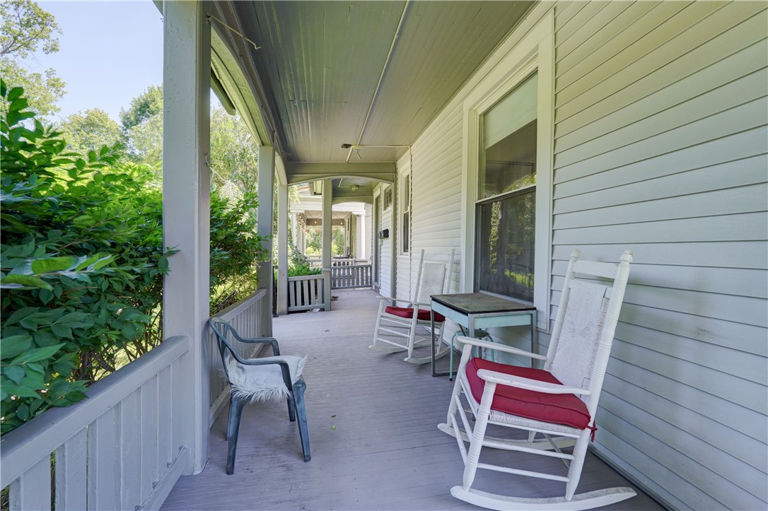14 Vick Park B Rochester, NY 14607 - Photo 2 of 36