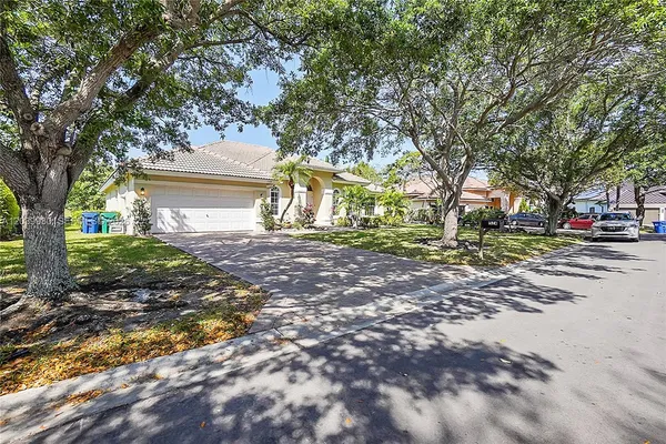 $4,500 | 1574 Northwest 103rd Terrace, Coral Springs, FL 33071