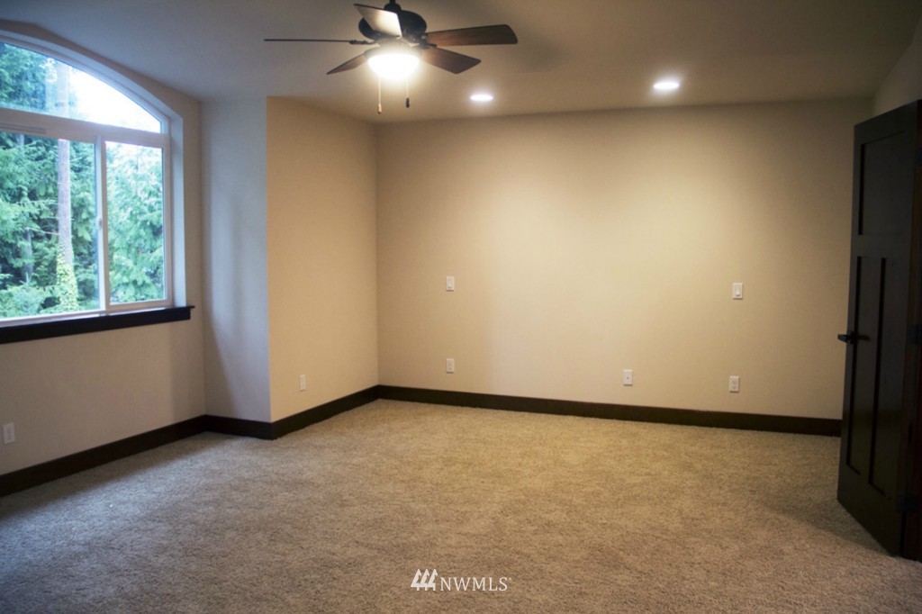 23227 Locust Way Bothell, WA 98021 - Photo 14 of 23