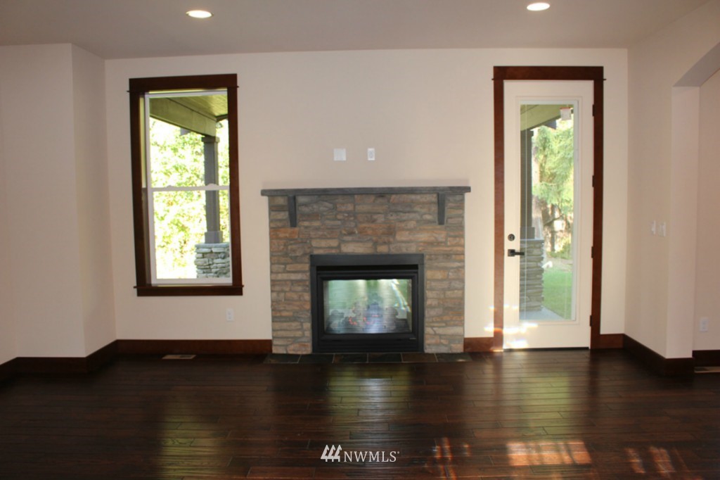 23227 Locust Way Bothell, WA 98021 - Photo 18 of 23