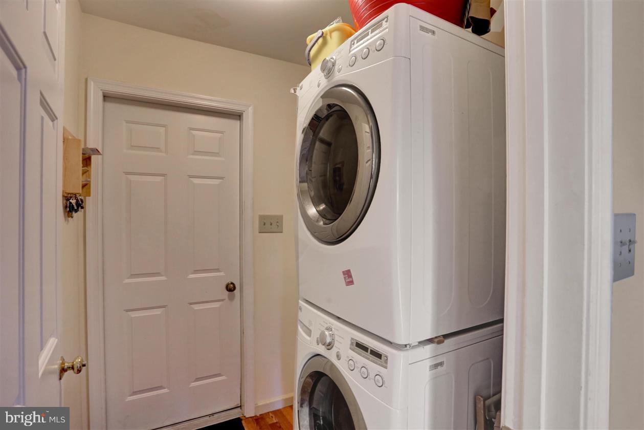 824 Dunbar Road Carlisle, PA 17013 - Photo 15 of 29 Gallery Image 15