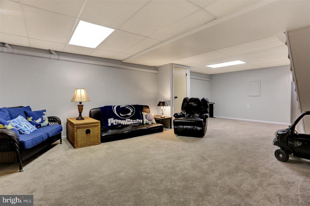 824 Dunbar Road Carlisle, PA 17013 - Photo 25 of 29 Gallery Image 25