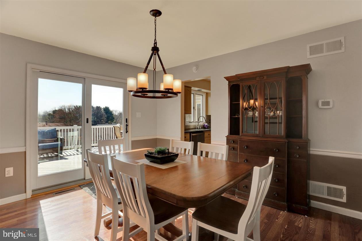 824 Dunbar Road Carlisle, PA 17013 - Photo 7 of 29 Gallery Image 7