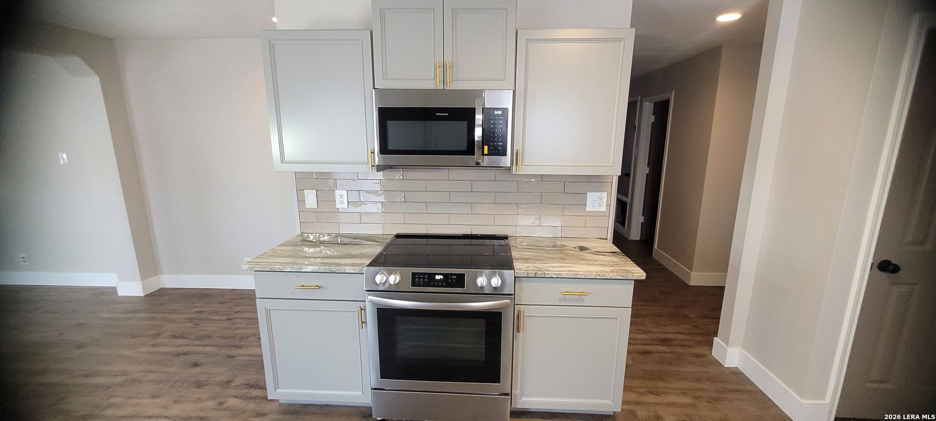 144 Briar Street Cibolo, TX 78108 - Photo 4 of 17