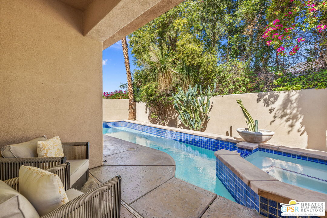 30 Vía Cielo Azul Palm Desert, CA 92260 - Photo 18 of 40 a view of balcony with furniture