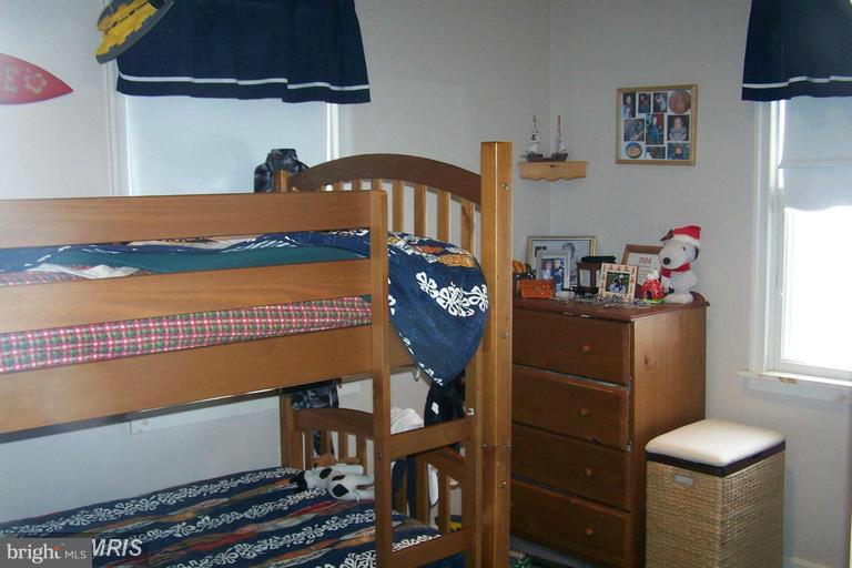 1137 Poplar Grove Road Street, MD 21154 - Photo 9 of 11 Bedroom
