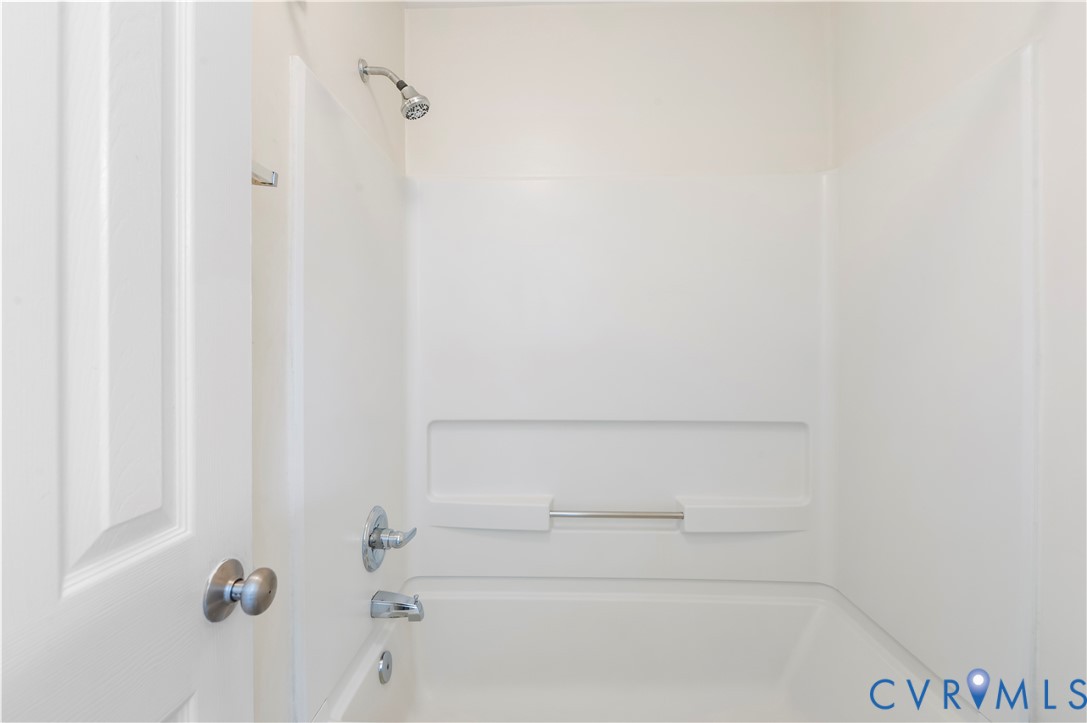 8520 Lansdowne Road Henrico, VA 23229 - Photo 22 of 37