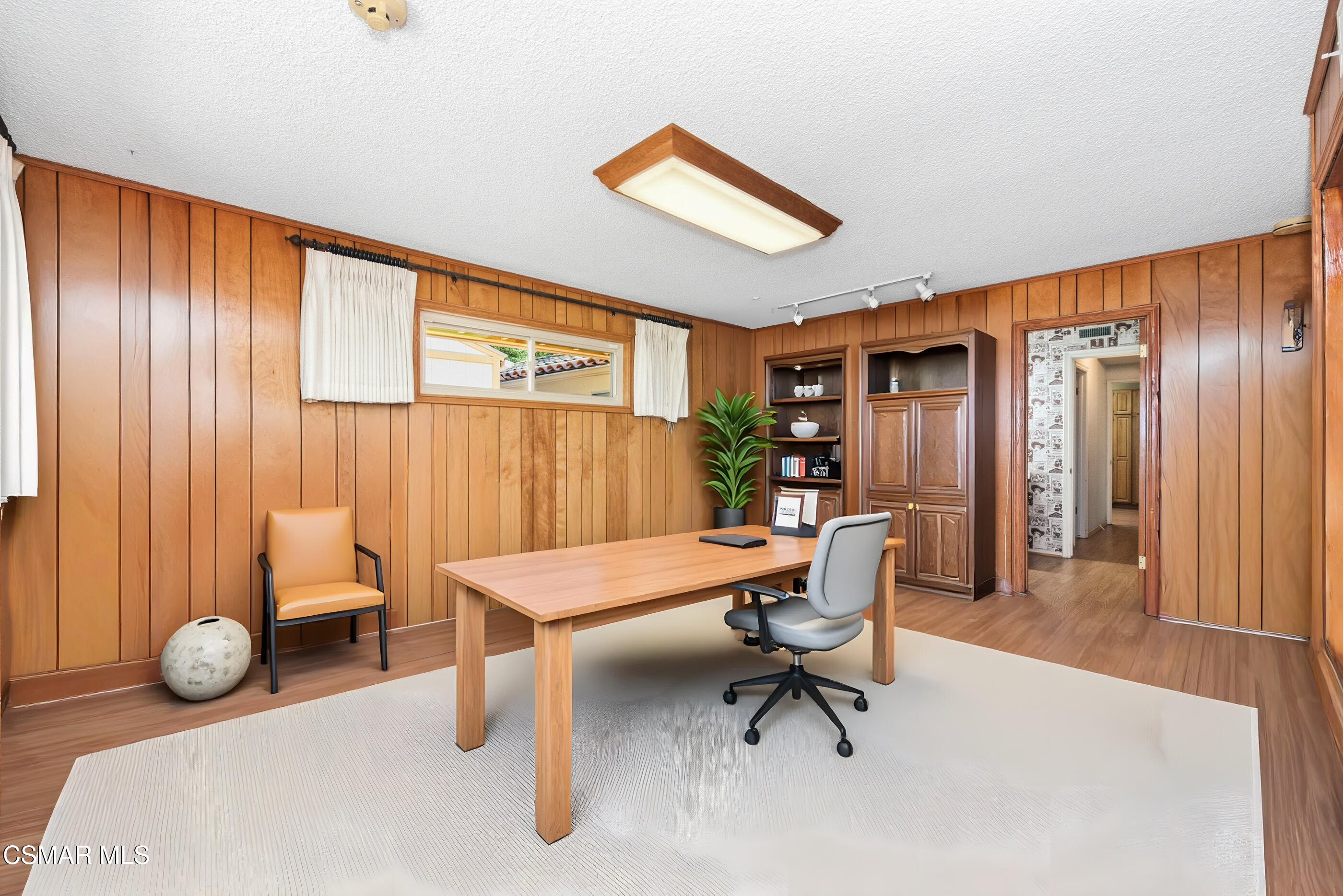 39 Inverness Road Thousand Oaks, CA 91361 - Photo 30 of 69 a view of a livingroom with furniture and a window